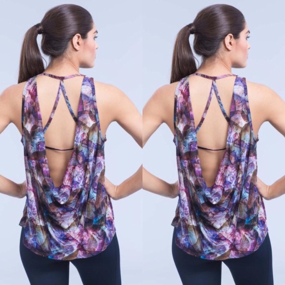 Zobha Activewear Top - Picture 1 of 5